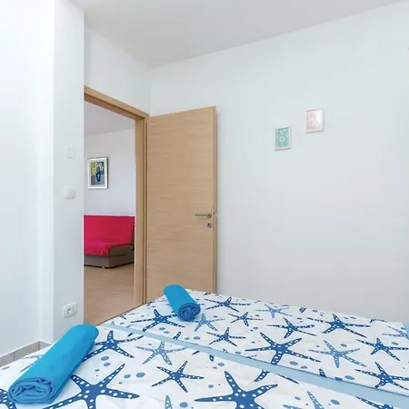 One-bedroom In Jadranovo
